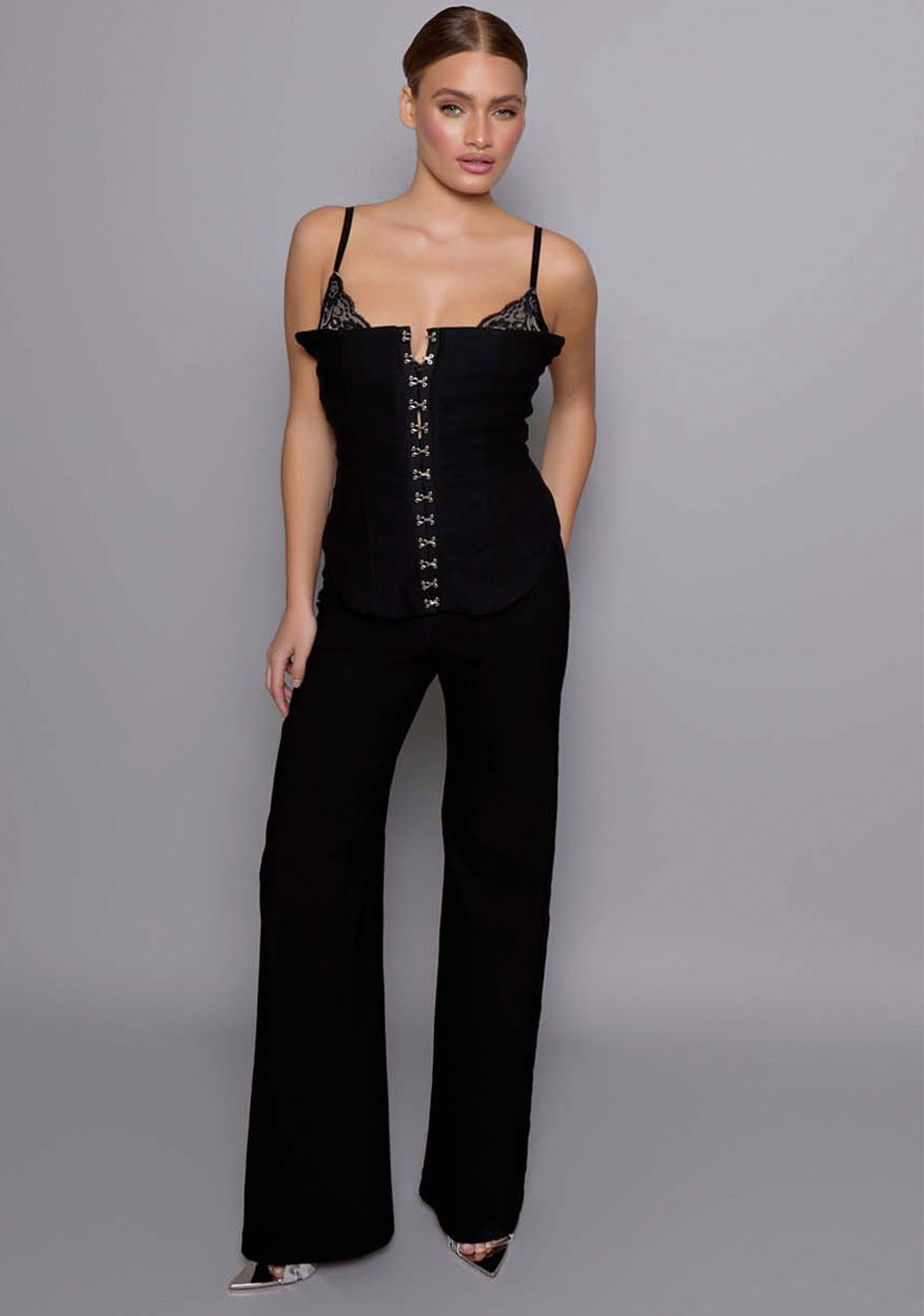 Cassia Sculpted Basque
